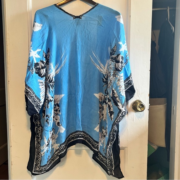 Vince Camuto Blue and Black Floral Swim Coverup - Picture 2 of 4